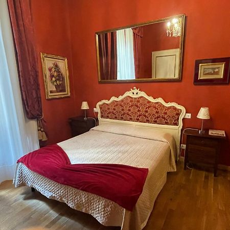 La Boheme Bed & Breakfast Lucca Ngoại thất bức ảnh