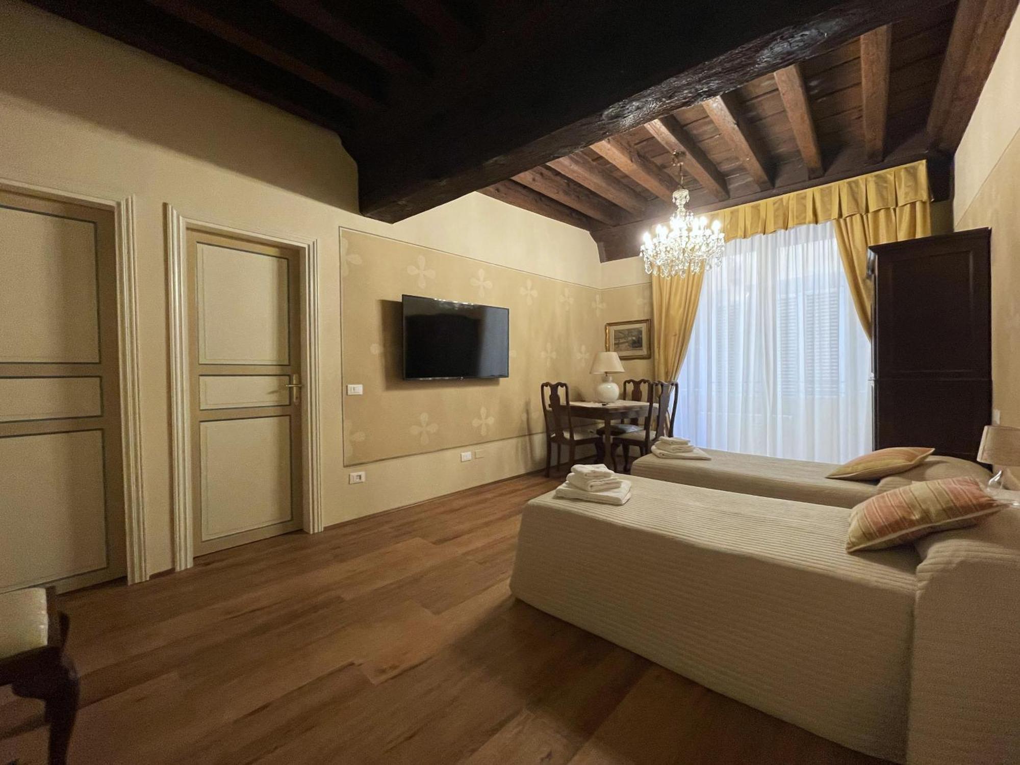 La Boheme Bed & Breakfast Lucca Ngoại thất bức ảnh