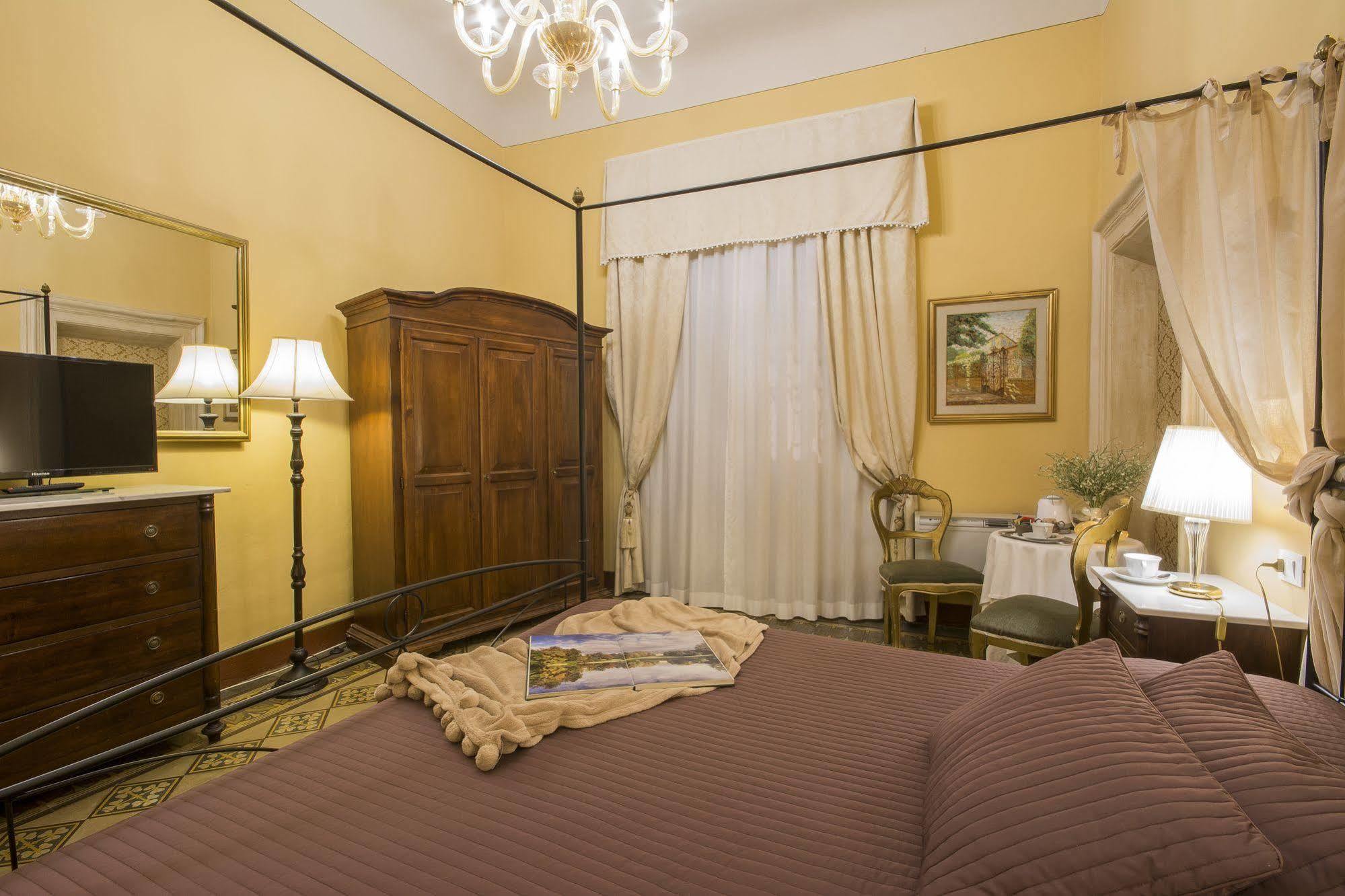 La Boheme Bed & Breakfast Lucca Ngoại thất bức ảnh