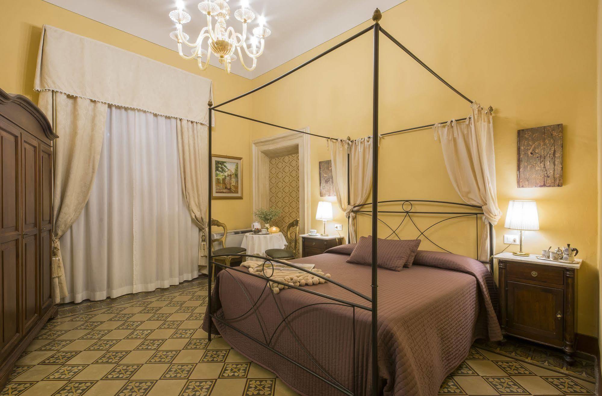La Boheme Bed & Breakfast Lucca Ngoại thất bức ảnh